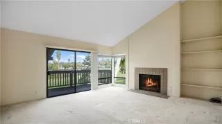 Photo #6: OC22239570 Listing