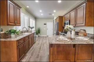 Photo #2: OC22239666 Listing