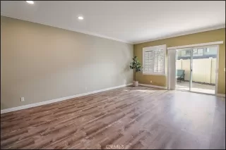 Photo #5: OC22239666 Listing