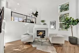 Photo #2: OC22239755 Listing