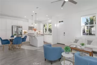 Photo #4: OC22239950 Listing