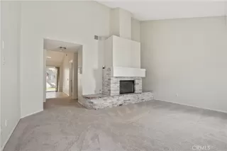 Photo #2: OC22240090 Listing 