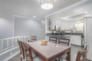 Photo #5: OC22240132 Listing