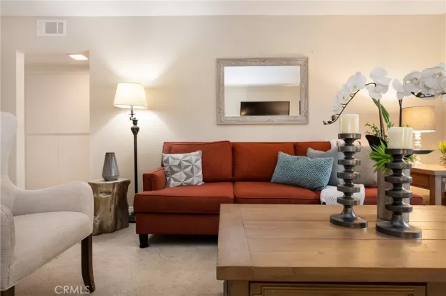 MLS: OC22240275 Condo For Sale