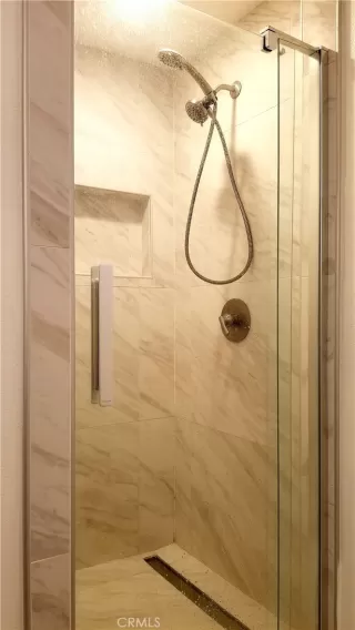 Photo #6: OC22240677 Listing