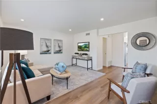 Photo #1: OC22240772 Listing 