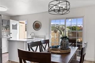 Photo #3: OC22240772 Listing 