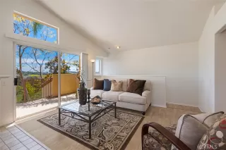 Photo #3: OC22240798 Listing 