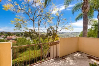 Photo #4: OC22240798 Listing 