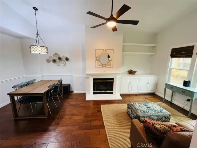 MLS: OC22240809 Condo For Sale