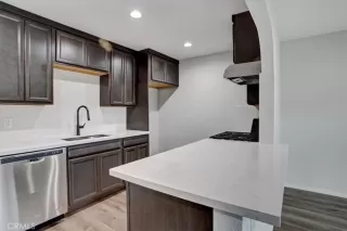 Photo #1: OC22240910 Listing 