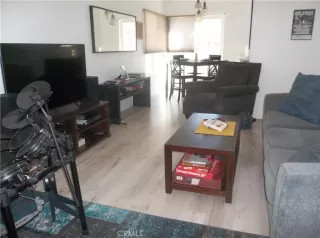 Photo #4: OC22241171 Listing