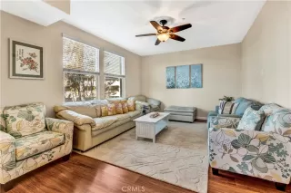 Photo #2: OC22241626 Listing