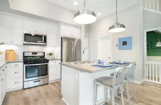 Photo #5: OC22241818 Listing 