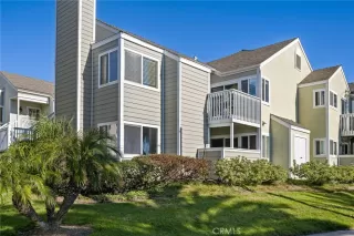 Photo #3: OC22241926 Listing 