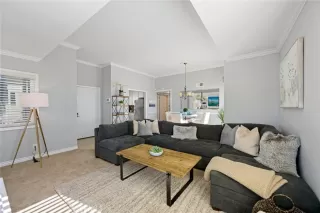 Photo #6: OC22241926 Listing 