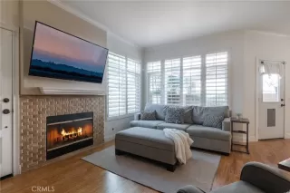 Photo #4: OC22241991 Listing