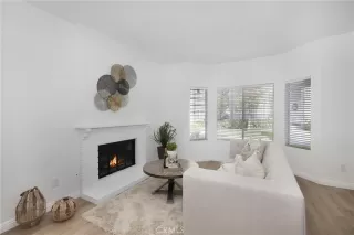 Photo #5: OC22242227 Listing 