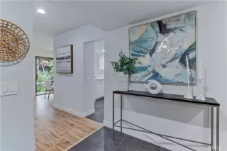 Photo #1: OC22242533 Listing 