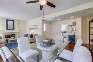 Photo #5: OC22242938 Listing