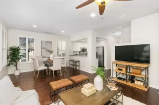 Photo #6: OC22243461 Listing