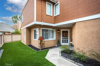 Photo #2: OC22243634 Listing 