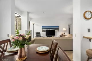 Photo #5: OC22243968 Listing