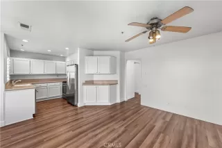 Photo #6: OC22244137 Listing 