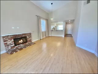 Photo #3: OC22244167 Listing