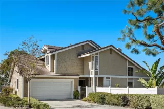 Photo #3: OC22244405 Listing 