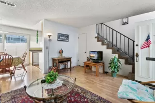 Photo #3: OC22244433 Listing 