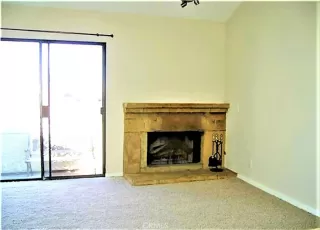 Photo #2: OC22244571 Listing 