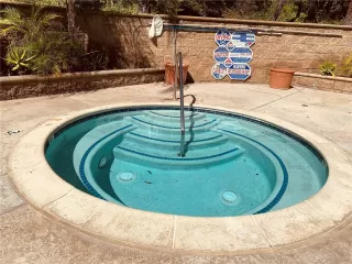 Photo #2: OC22244942 Listing 