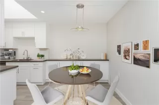 Photo #4: OC22245019 Listing