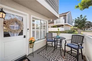 Photo #3: OC22245025 Listing