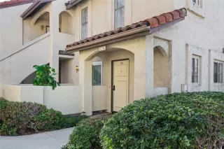 Photo #4: OC22245091 Listing