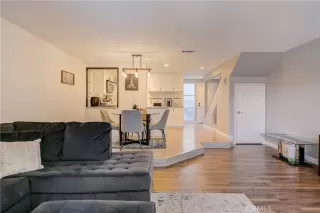 Photo #5: OC22245306 Listing 