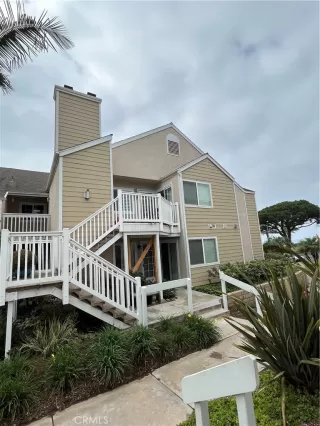 Photo #1: OC22245339 Listing 