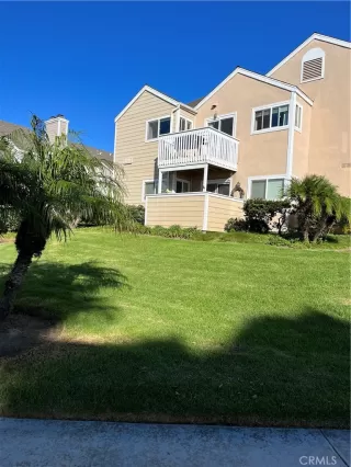 Photo #2: OC22245339 Listing 