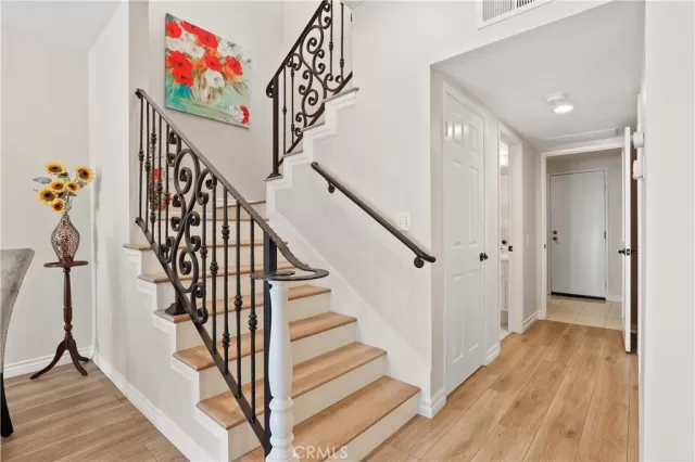 MLS: OC22245364 Condo For Sale