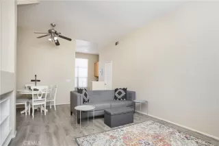 Photo #4: OC22245444 Listing 