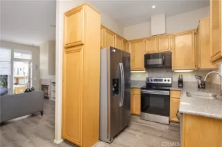 Photo #6: OC22245444 Listing 