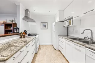 Photo #5: OC22245776 Listing 