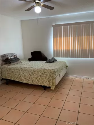 Photo #5: OC22246050 Listing 