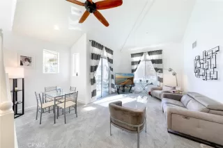 Photo #1: OC22246341 Listing