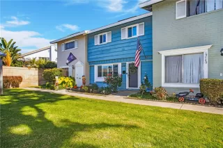 Photo #2: OC22246784 Listing 