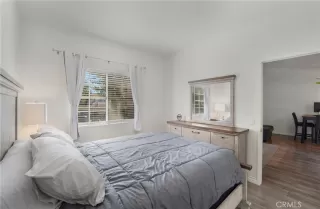 Photo #5: OC22247045 Listing