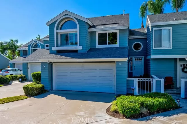 MLS: OC22247079 Condo For Sale