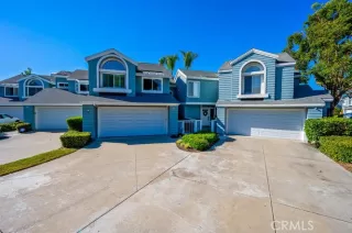 Photo #3: OC22247079 Listing 