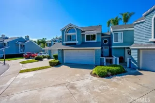 Photo #4: OC22247079 Listing 